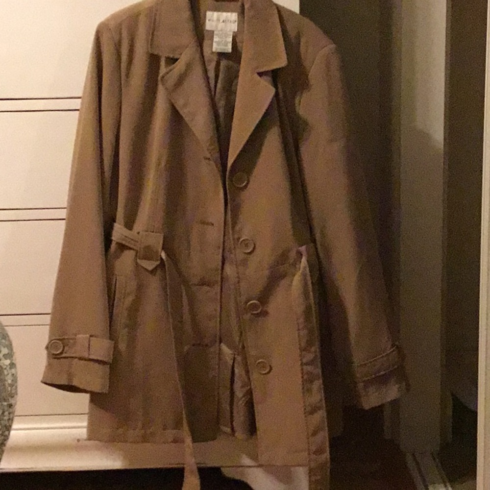 Coat - Picture 3 of 5